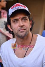 Hrithik Roshan on the occasion of his bday at his home on 9th Jan 2011 (11).JPG