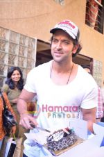 Hrithik Roshan on the occasion of his bday at his home on 9th Jan 2011 (39).JPG