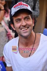Hrithik Roshan on the occasion of his bday at his home on 9th Jan 2011 (9).JPG