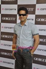 Vikas Kalantri at the launch of Giorgetti store in Raghuvanshi Mills, Mumbai on 9th Jan 2011 (36).JPG