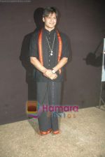 Vivek Oberoi at Sri Ravi Shankar_s Youth concert in Andheri Sports Complex on 12th Jan 2011 (6).JPG