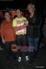 Madhur Bhandarkar, Sudhir Mishra at Yeh Saali Zindagi music launch in Marimba Lounge on 13th Jan 2011 (4).JPG