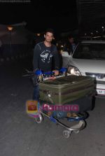 Sharman Joshi leave for Singapore in International Airport, Mumbai on 13th Jan 2011 (3).JPG