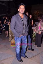Sunil Shetty at Rose fashion show in Taj Hotel on 14th Jan 2011 (2).JPG