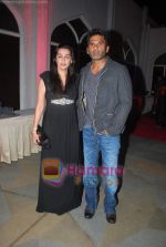 Sunil Shetty, Mana Shetty at Rose fashion show in Taj Hotel on 14th Jan 2011 (168).JPG