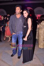 Sunil Shetty, Mana Shetty at Rose fashion show in Taj Hotel on 14th Jan 2011 (4).JPG