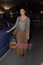 Jacqueline Fernandez arrive from Singapore in Airport on 11th Jan 2011 (9).JPG