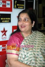 Anuradha Paudwal at IMA press meet in Big FM on 17th Jan 2011 (2).JPG