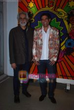 at group art show hosted by Sunil Sethi in Jehangir Art Gallery on 17th Jan 2011 (56).JPG