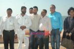 Aamir Khan, Kiran Rao meets Akhil Bhartiya Dhobi Mahasangh members in Sun N Sand, Mumbai on 20th Jan 2011 (15).JPG