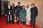 Aishwarya Rai Bachchan, Abhishek bachchan, Jaya Bachchan at Mickey Contractor MAC bash in Four Seasons on 22nd Jan 2011 (5).JPG
