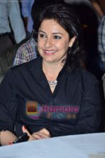 at Castrol Cricket Awards in Grand Hyatt, Mumbai on 28th Jan 2011 (44).JPG