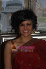 Mandira Bedi at Ritu Kumar show in Taj Land_s End on 30th Jan 2011 (7).JPG
