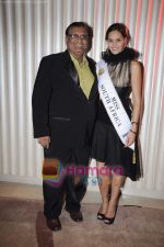 Miss South Africa Nicole Flint in India in Trident, BKC on 31st Jan 2011 (63).JPG