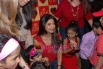 Shilpa Shetty at Iosis event with underprivileged childrens in Khar, Mumbai on 31st Jan 2011 (30).JPG