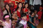 Shilpa Shetty at Iosis event with underprivileged childrens in Khar, Mumbai on 31st Jan 2011 (32).JPG
