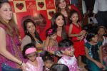 Shilpa Shetty at Iosis event with underprivileged childrens in Khar, Mumbai on 31st Jan 2011 (35).JPG