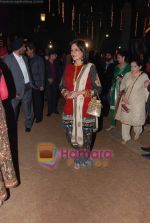 Zeenat Aman at Banpreet Singh son_s wedding in ITC Grand Maratha on 31st Jan 2011 (36).JPG