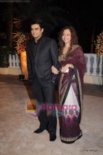 Madhavan at  Imran Khan_s wedding reception in Taj Land_s End on 5th Feb 2011 (2)~0.JPG