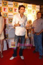 Ranveer Singh at Band Baaja Baaraat DVD launch in Korum Mall, Thane, Mumbai on 5th Feb 2011 (4).JPG