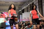 at Gitanjali Tour De India fashion  show in Trident, Mumbai on 6th Feb 2011 (57).JPG