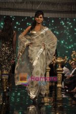at Manali Jagtap Show at at Gitanjali Cyclothon fashion show in Trident, andra, Mumbai on 7th Feb 2011 (90).JPG