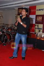 Navin Prabhakar at Jagjit Singh_s 70th birthday with a new album release in Mayfair on 8th Feb 2011 (2).JPG