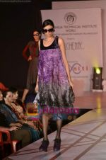 at LS Raheja College fashion show choreographed by Achala Sachdev in Raheja Classic on 10th Feb 2011 (71).JPG