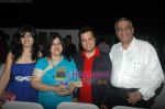 at Taz_s film mahurat Chal Joothey in Blue Waters on 10th Feb 2011 (11).JPG