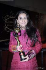 Vidya Balan at Global Indian Film and TV awards by Balaji on 12th Feb 2011 (4).JPG