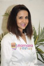 Sharon Prabhakar at Dr Rashmi Shetty 10 years in business of beauty bash in Olive, Mumbai on 14th Feb 2011 (21).JPG