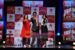 Hrithik Roshan, Farah Khan, Vaibhavi Merchant at the launch of Just Dance show in Filmistan on 17th Feb 2011 (29).JPG