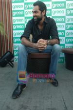 Abhay Deol at Green magazine launchin Oankwood on 19th Feb 2011 (17).JPG
