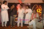 Jagjit Singh, Zakir Hussain, Ustad Sultan Khan, Talat Aziz, Vishal Bharadwaj at the launch of Zakir Hussain Album The Legacy by Ustad Sultan Khan and his son Sabir Khan in Juhu on 21st Feb 2011 (3).JPG