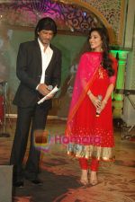 Shahrukh Khan, Sophie Chaudhary unveils Mughal-e-azam documentary in J W Marriott on 24th Feb 2011 (2).JPG