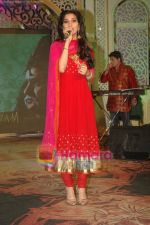Sophie Chaudhary at Mughal-e-azam documentary in J W Marriott on 24th Feb 2011 (3).JPG