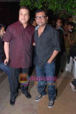 Ken Ghosh at Shahid Kapoor_s Birthday Party in Olive, Bandra, Mumbai on 25th Feb 2011 (2).JPG