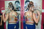 Sofiya Hayat gets her bare back painted in Shiva_s Saloon on 2nd March 2011 (50).JPG