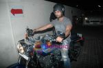 Shahid Kapoor snapped at multiplex in Juhu on 6th March 2011 (4).JPG
