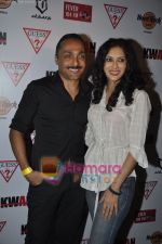 Rahul Bose, Nandana Sen at Guess Jeans Womens Day concert in Hard Rock Cfe, Mumbai on 8th March 2011 (57).JPG