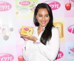 Sonakshi Sinha signed as the brand ambassador for FEM..jpg