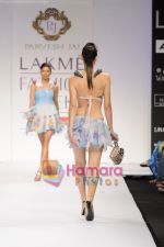 Model walks for Parvesh and Jai at Lakme Fashion Week 2011 Day 1 in Grand Hyatt, Mumbai on 10th March 2011 (84).JPG