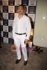 Rahul Bose on day 1 Lakme Fashion Week for designer Anamika Khanna in Tote on 10th March 2011 (2).JPG