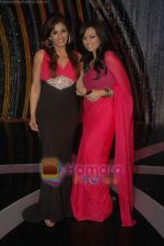 Raveena Tandon, Roshni Chopra on the sets of Comedy Ka Maha Muqabla in Madh Island on 13th March 2011 (48).JPG