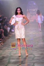 Model walk the ramp for Gauri Nainika show at Lakme Fashion Week 2011 Day 5 in Grand Hyatt, Mumbai on 15th March 2011 (92).JPG