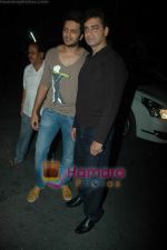 Ritesh Deshmukh, Indra Kumar at Kangana_s birthday bash in Santacruz on 22nd March 2011 (2).JPG
