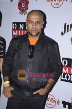 Vishal Dadlani launches his new album with Pentagram in  Hard Rock Cafe on 22nd March 2011 (13).JPG