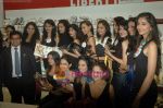 Femina Miss India 2011 contestants visit Liberty store in Oberoi Mall on 24th March 2011 (14).JPG