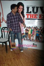 Shraddha Kapoor promotes Luv ka The End film in Yashraj Films on 1st April 2011 (18).JPG
