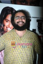 Shraddha Kapoor promotes Luv ka The End film in Yashraj Films on 1st April 2011 (34).JPG